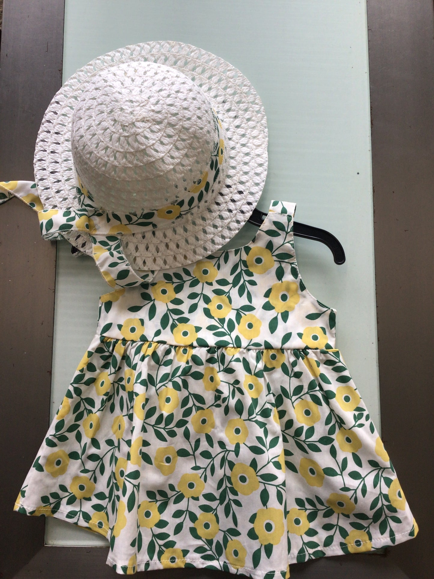 Yellow dress and hat set