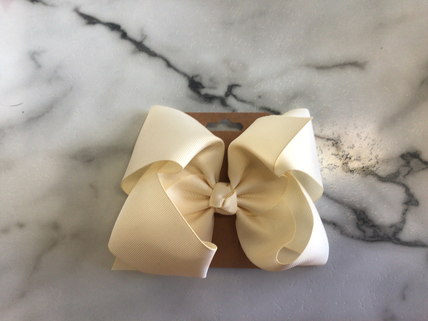 Cream Small Hair Bow