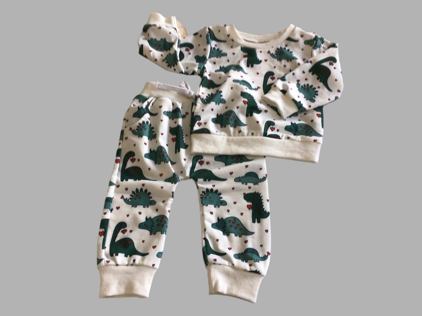 Boys dino heart set