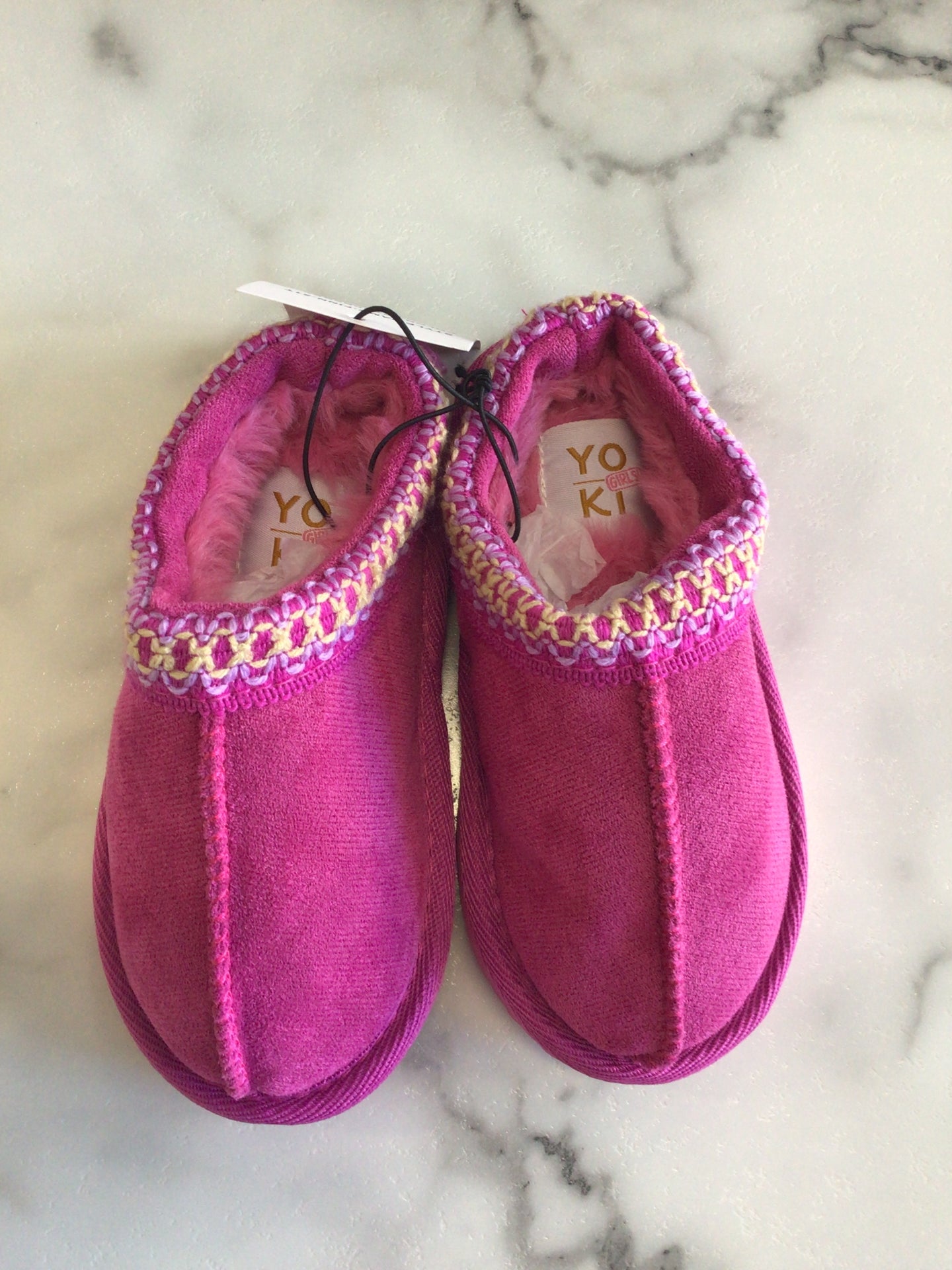 Yoki tazman slippers