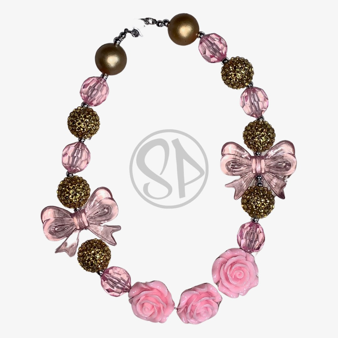 Triple roses bubblegum necklace